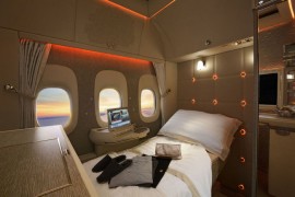 阿联酋航空推出全新“无重力”头等客舱