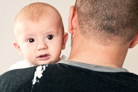 宝宝喝奶呕吐的7大原因，怎样判断宝宝的呕吐是否严重？